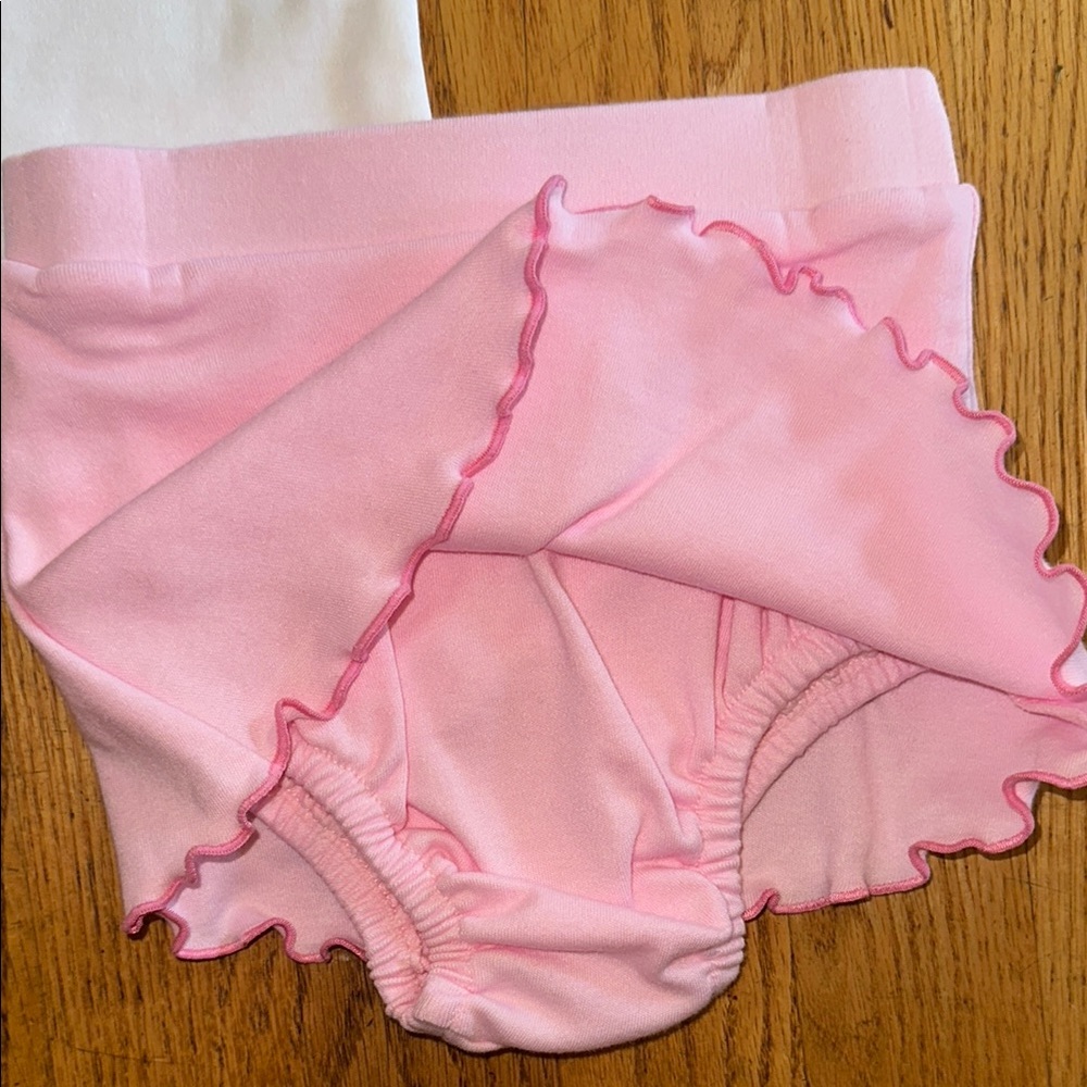 Kidgets White and Pink Matching Set with Ruffles and Soft Cotton - Picture 4 of 4